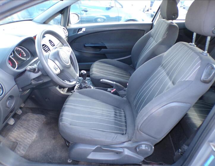 Opel Corsa 13