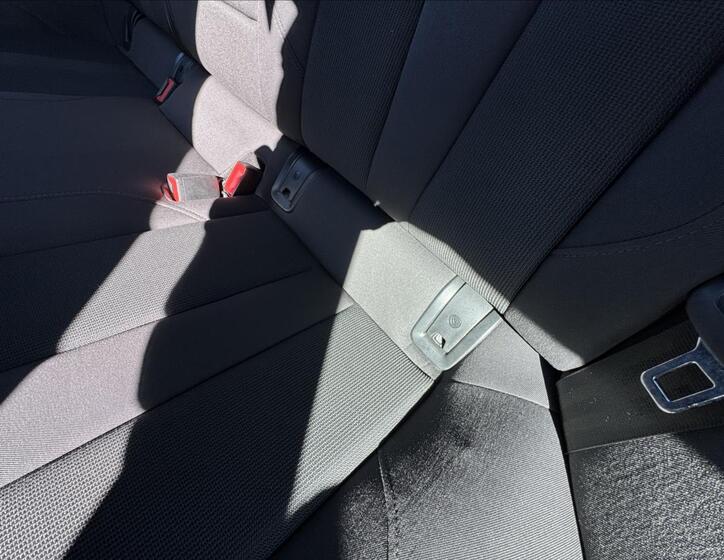 Audi A4 15