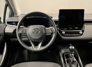 Toyota Corolla 5