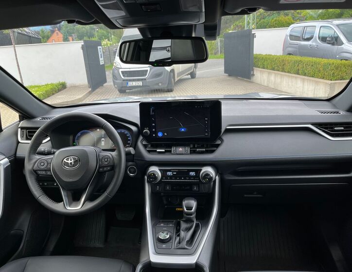 Toyota RAV4 18