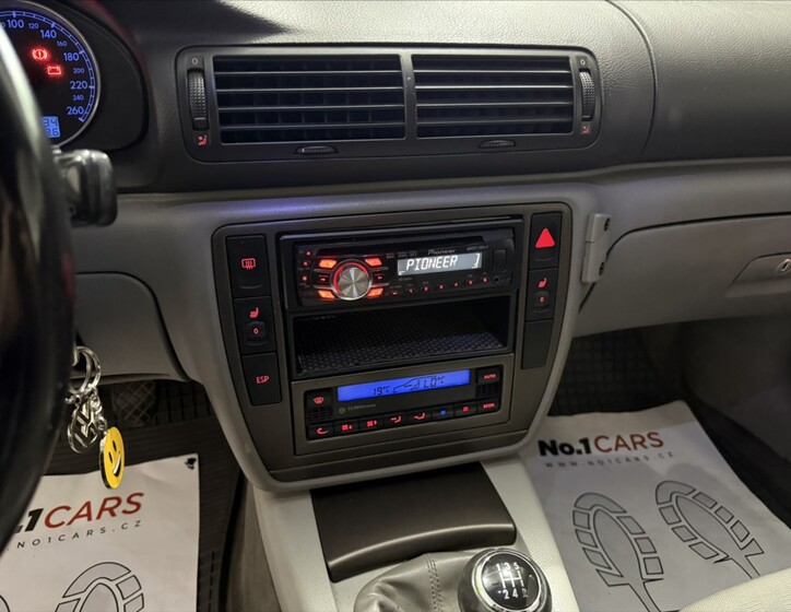 Volkswagen Passat 11