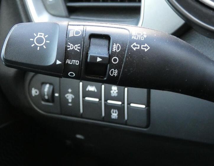 KIA Ceed 10