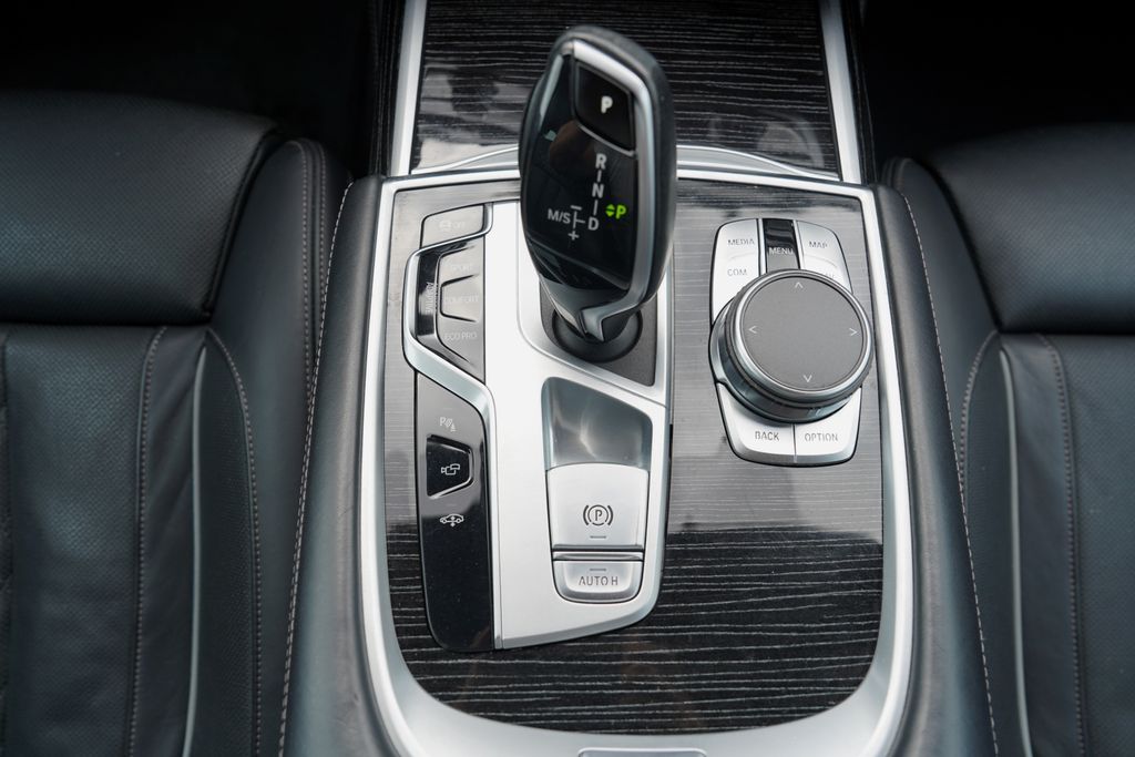 BMW Řada 7