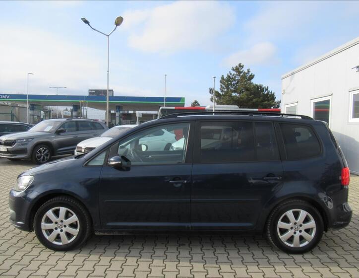 Volkswagen Touran 3
