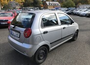 Chevrolet Spark 5