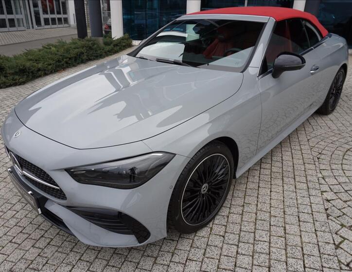 Mercedes-Benz 200 7