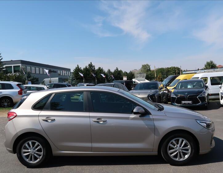 Hyundai i30 5