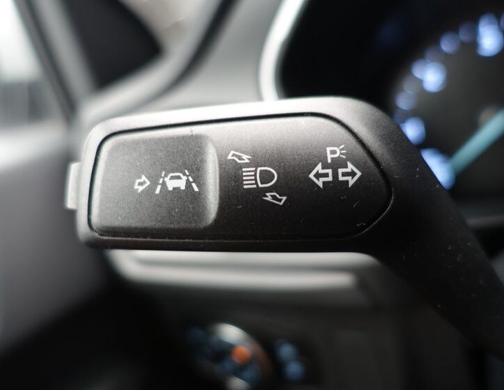 Ford Focus 25