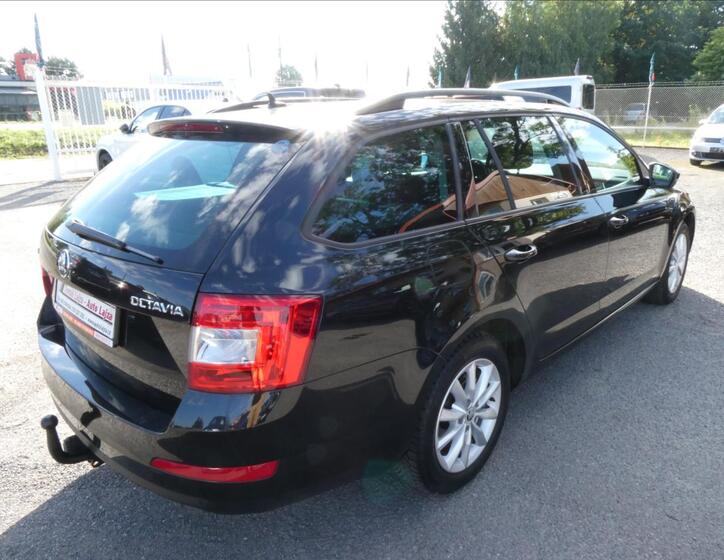 Škoda Octavia 9