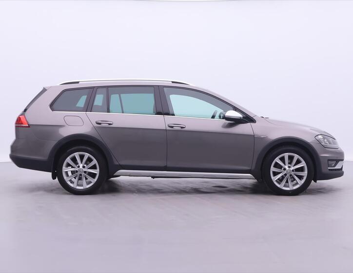Volkswagen Golf 8