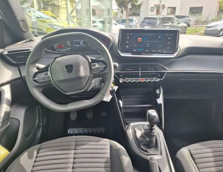 Peugeot 2008 13