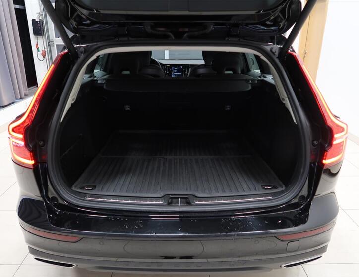 Volvo V60 9