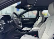 Volvo EX40 7