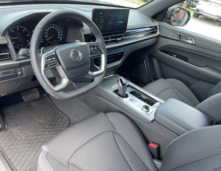 SsangYong Rexton 10