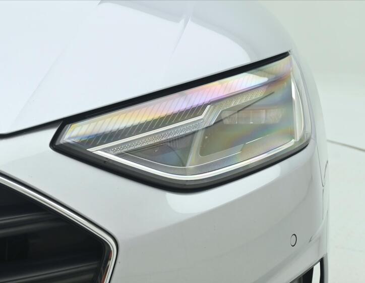 Audi A4 30