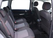 Ford S-MAX 13