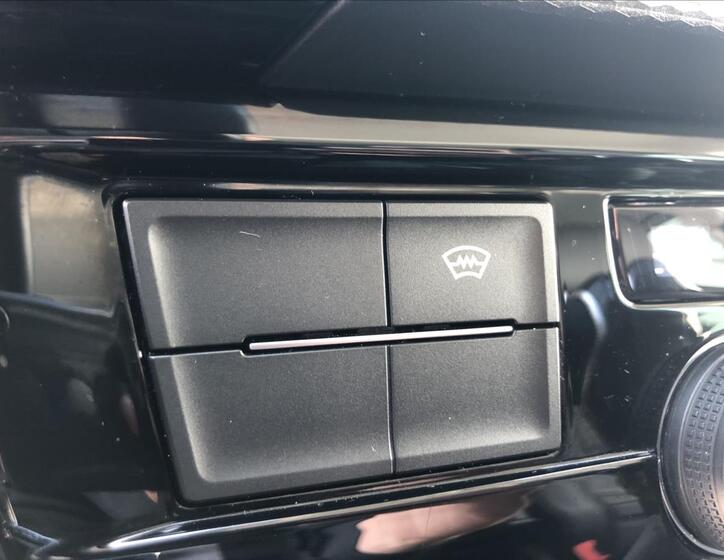 Volkswagen Multivan 22