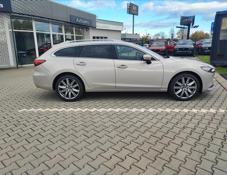 Mazda 6 10