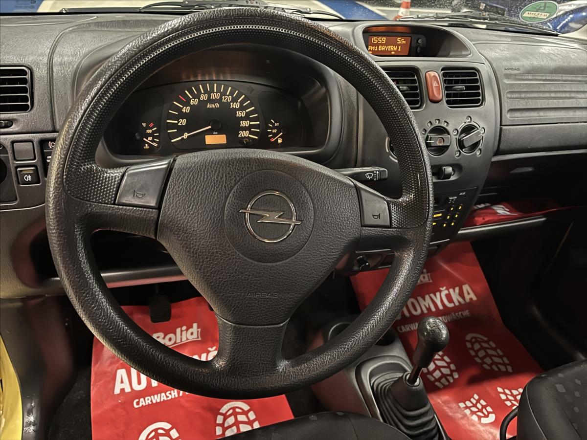 Opel Agila