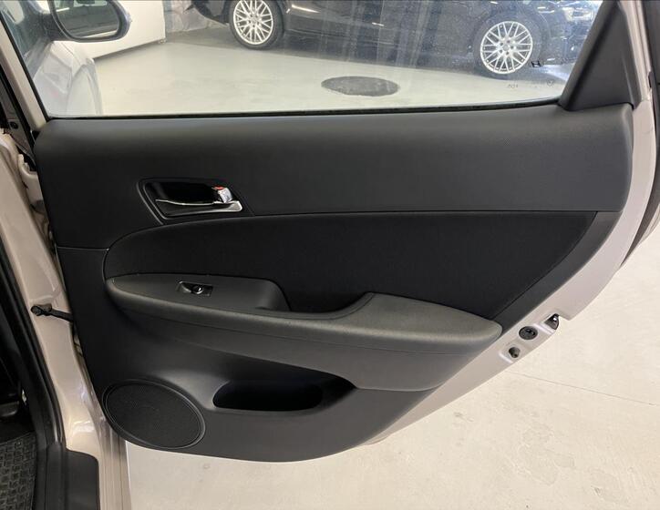 Hyundai i30 21