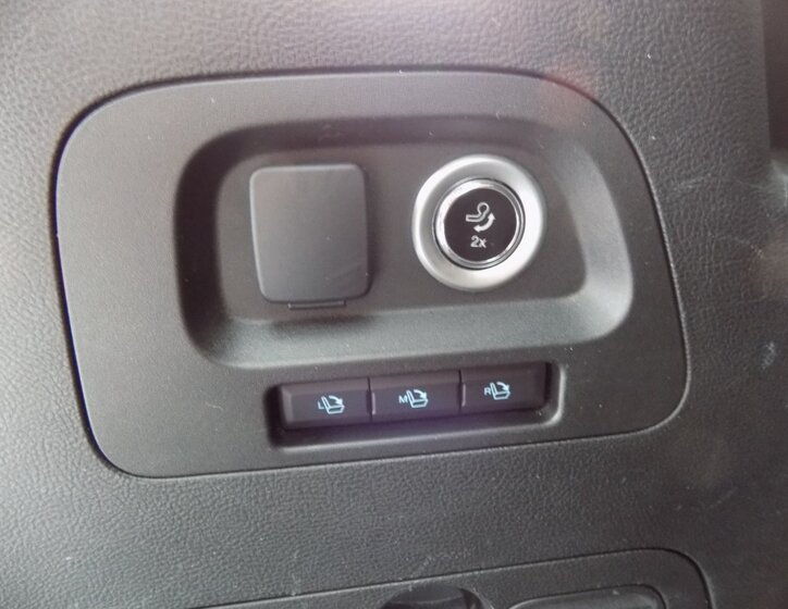 Ford S-MAX 10
