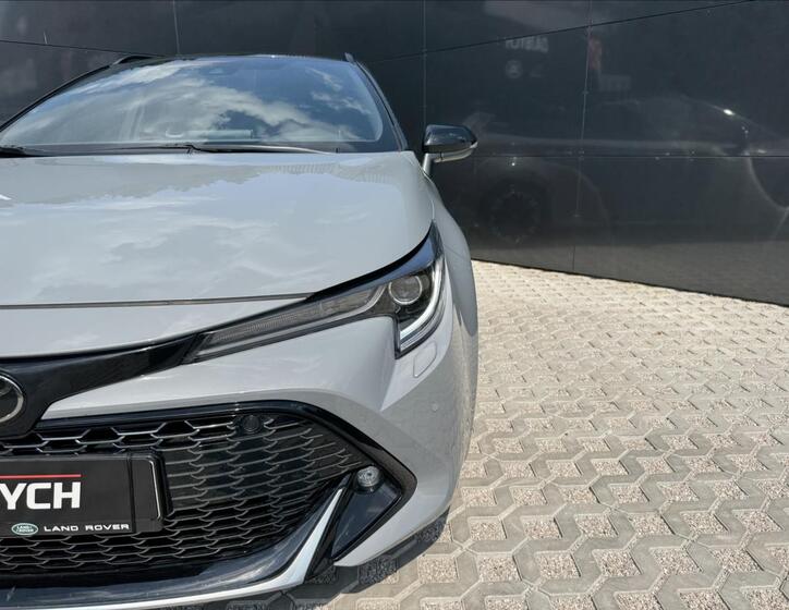 Toyota Corolla 6