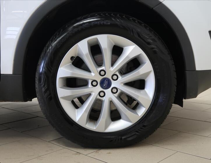Ford Kuga 32