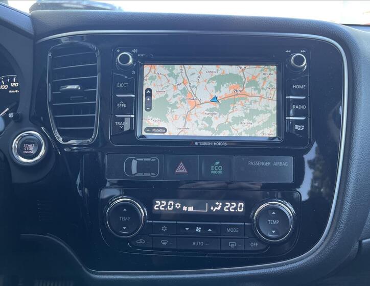 Mitsubishi Outlander 16