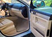 Volkswagen Touareg 19
