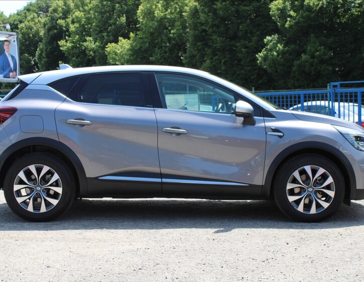 Renault Captur 4