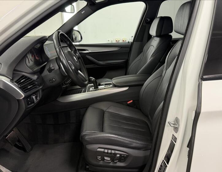 BMW X5 9