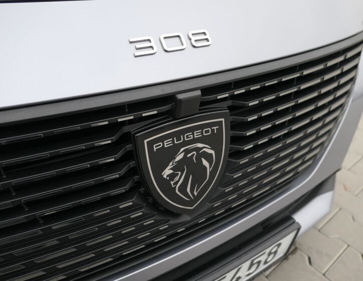 Peugeot 308 13