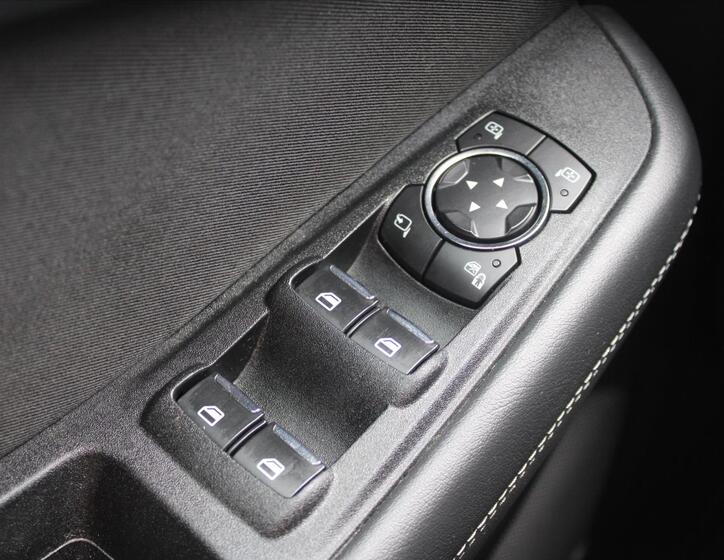 Ford S-MAX 28