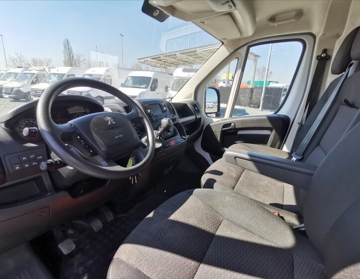 Peugeot Boxer 6