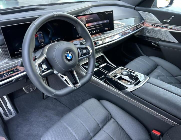 BMW Řada 7 10