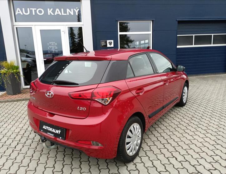 Hyundai i20 4