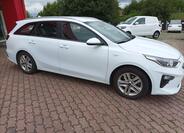 KIA Ceed 4