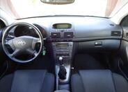 Toyota Avensis 30