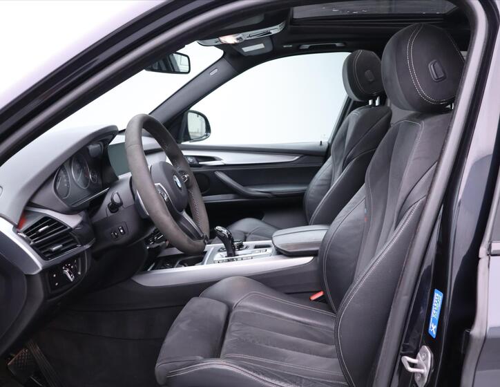 BMW X5 12