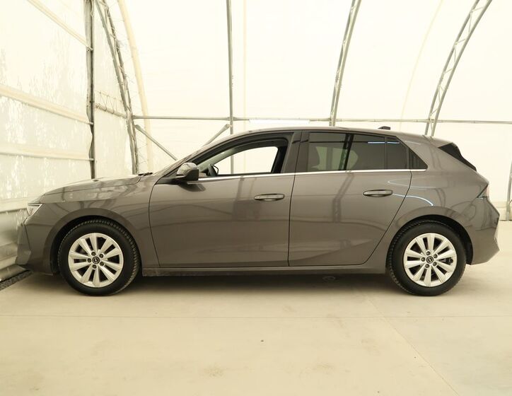 Opel Astra 9