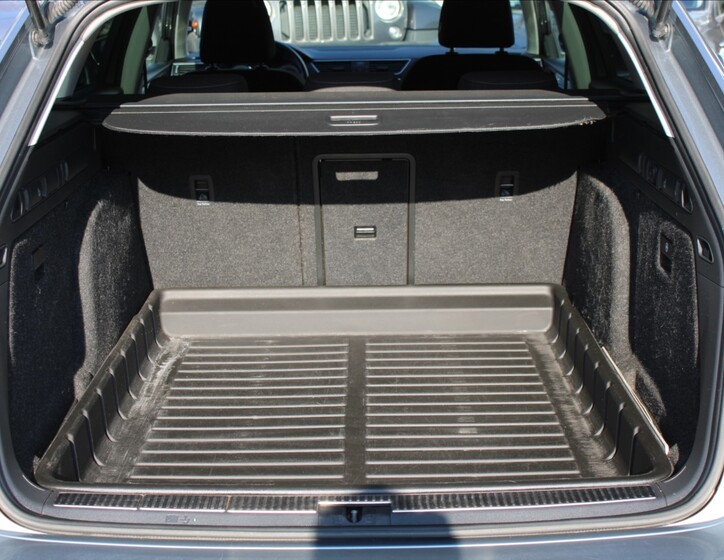 Škoda Superb 27