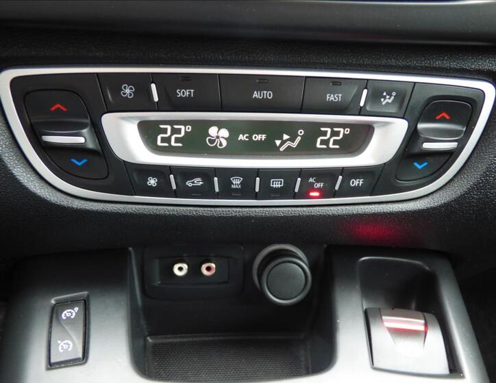 Renault Grand Scénic 22