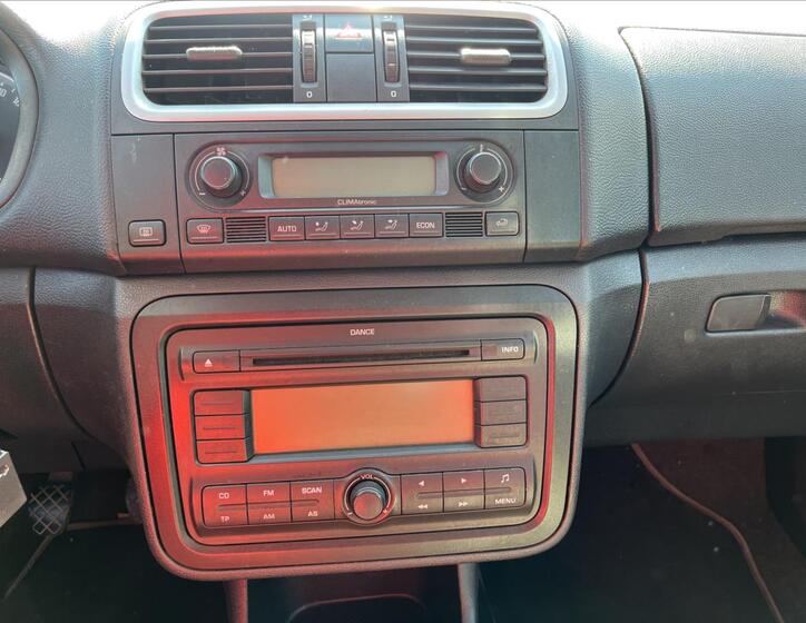 Škoda Roomster 16
