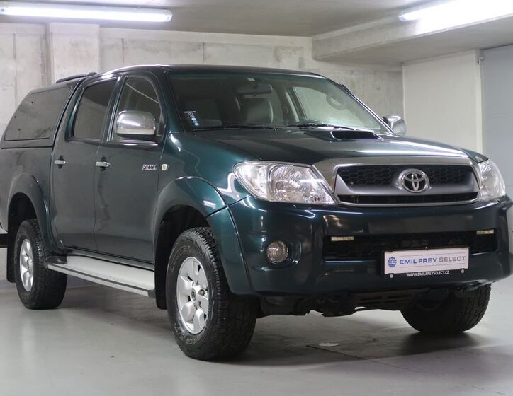 Toyota Hilux 3