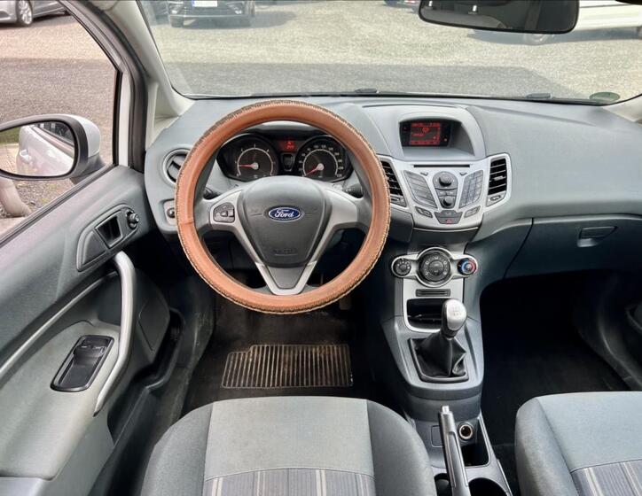 Ford Fiesta 17