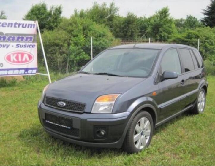 Ford Fusion 5
