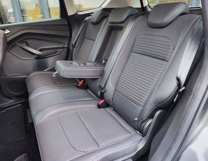 Ford Kuga 12