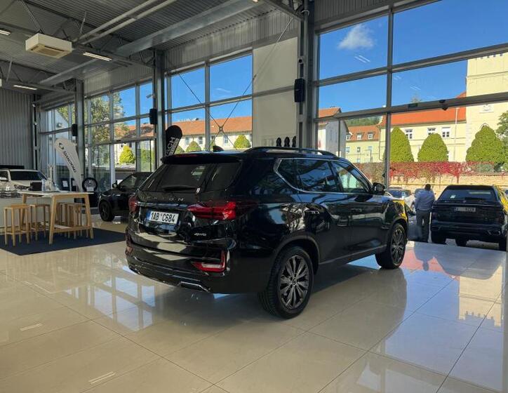 SsangYong Rexton 7
