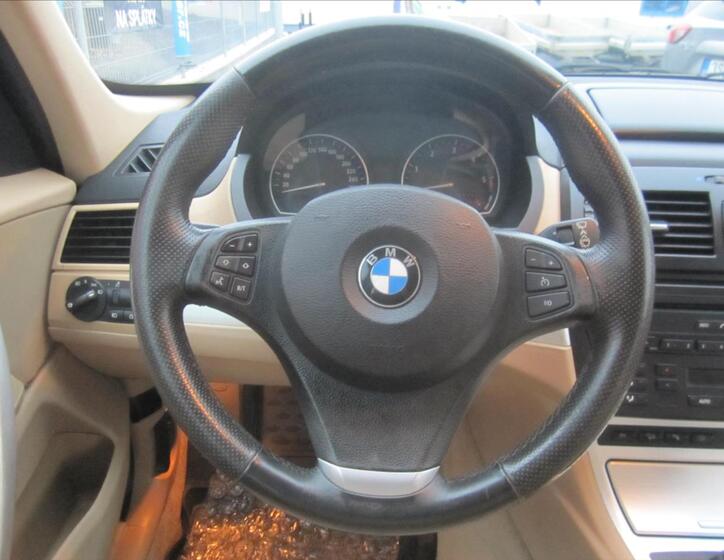 BMW X3 8