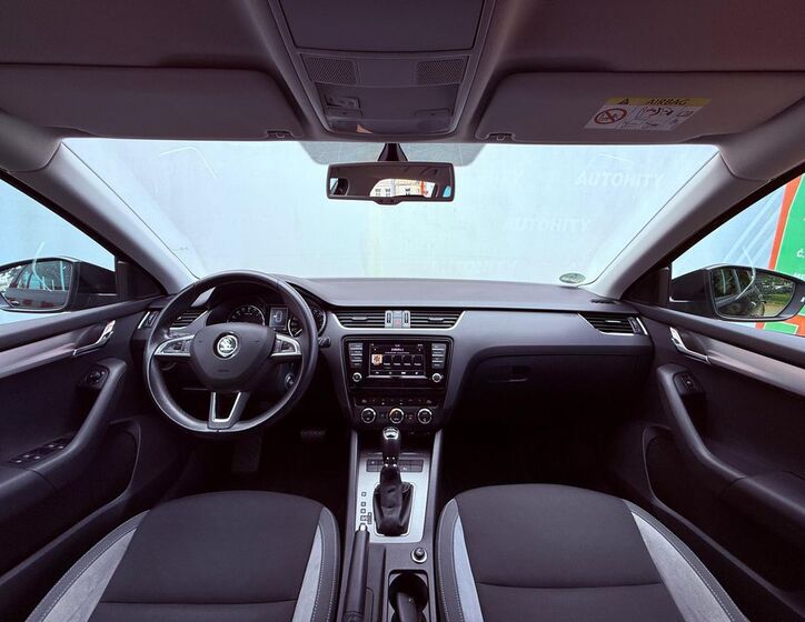 Škoda Octavia 16
